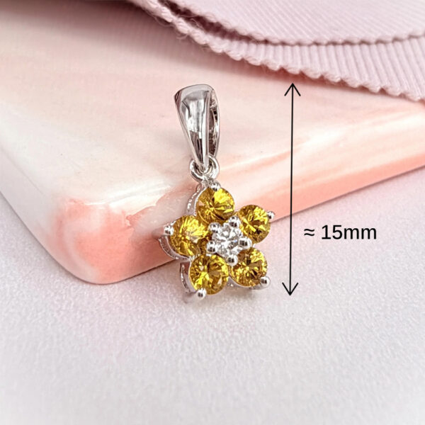18K White Gold Flower Pendant Yellow Sapphire Diamond