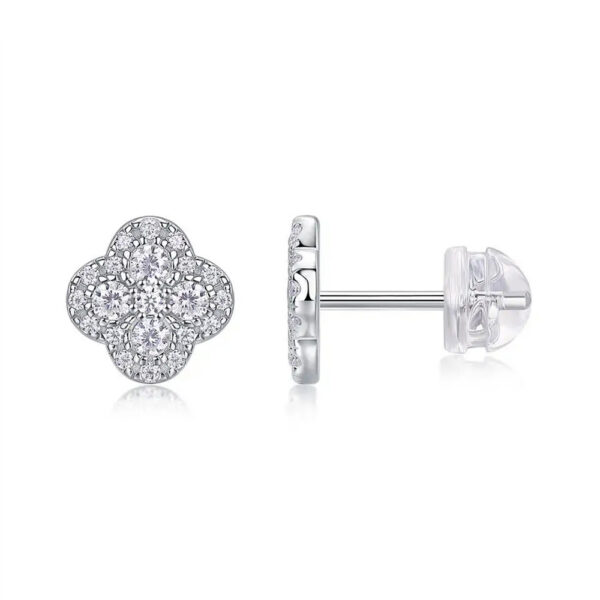 Classic Moissanite 925 Silver Gold Plated Stud Earrings OEM