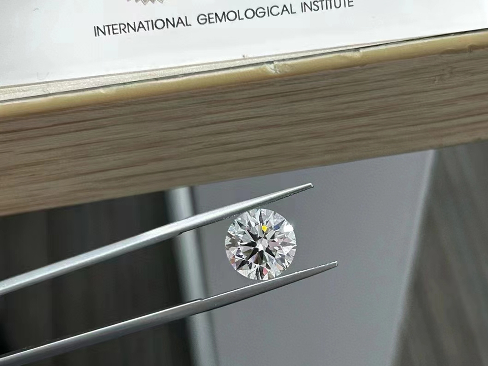 Handling Non-Transparent Jewelry Suppliers Claiming ‘Ethical’