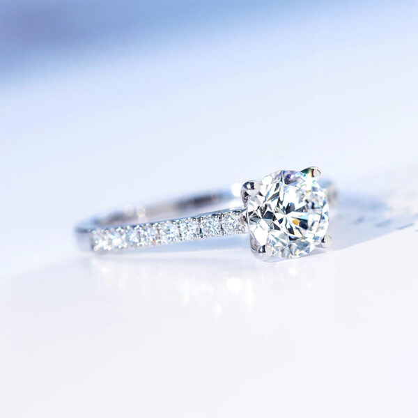Lab Grown Diamond 18K White Gold Classic Wedding Ring