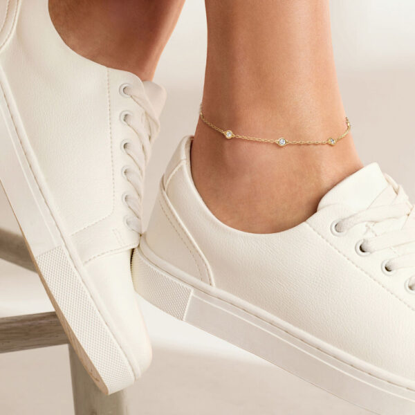 Minimalist 18K Gold Lab Grown Diamond Anklet Jewelry