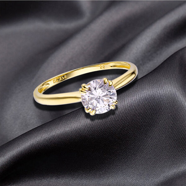 Trendy Lab Grown Diamond Gold Tone Ring for Women IGI