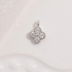 Vintage 18K Gold Plated Fashion Pendant Charm Jewelry