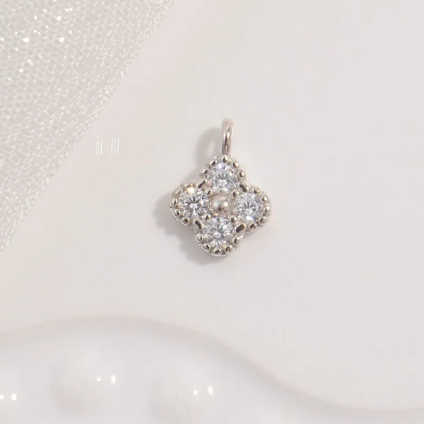 Vintage 18K Gold Plated Fashion Pendant Charm Jewelry